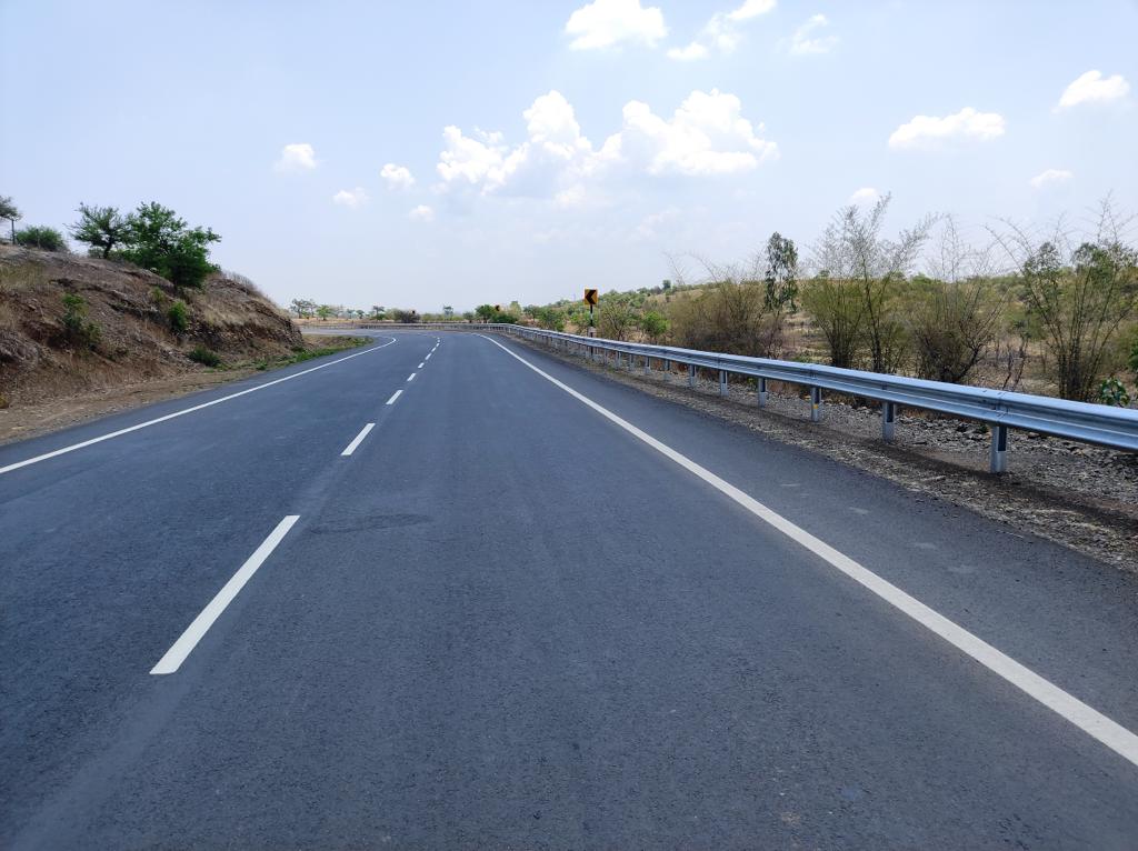W Beam Crash Barrier